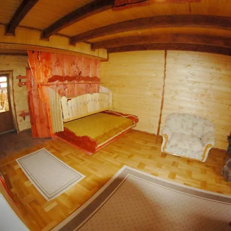 Bilochka Prázdninový areál Lisarnya